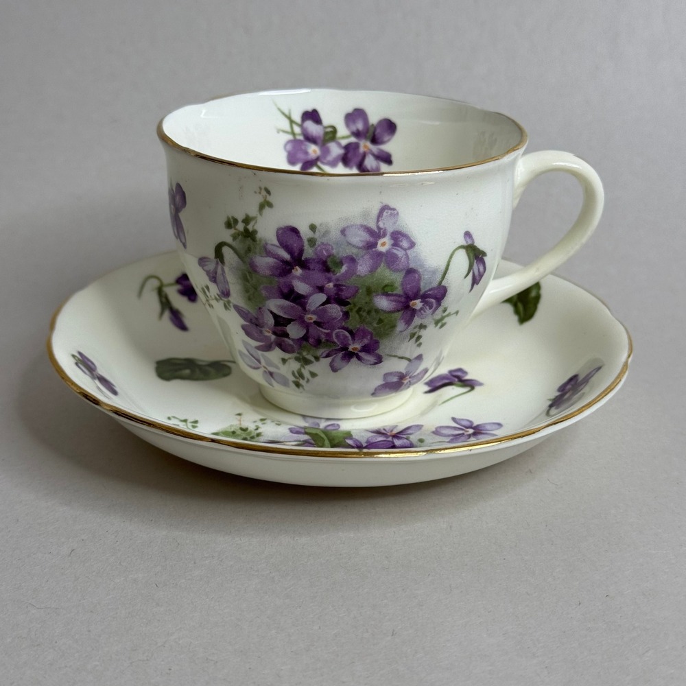Hammersley Bone China Tea Cup and Saucer Set Purple Violets Gold Trim England